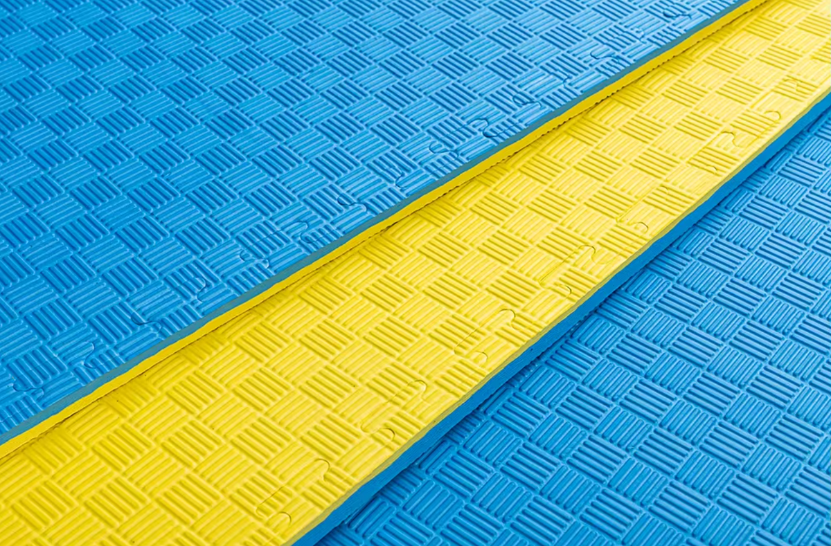 Tatami puzzle 2,5 cm bleu/jaune – design Five Stripes