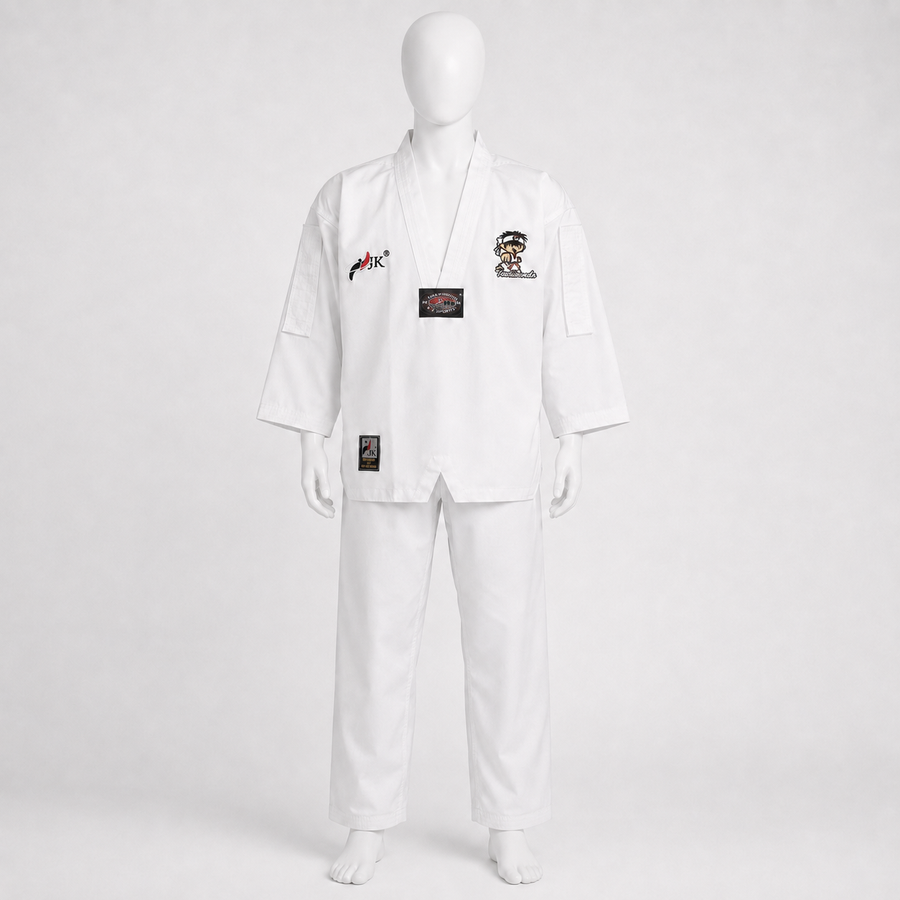 Dobok G3 adulte JK sur mannequin sans visage